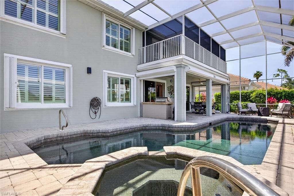 14017 Clear Water LN-4
