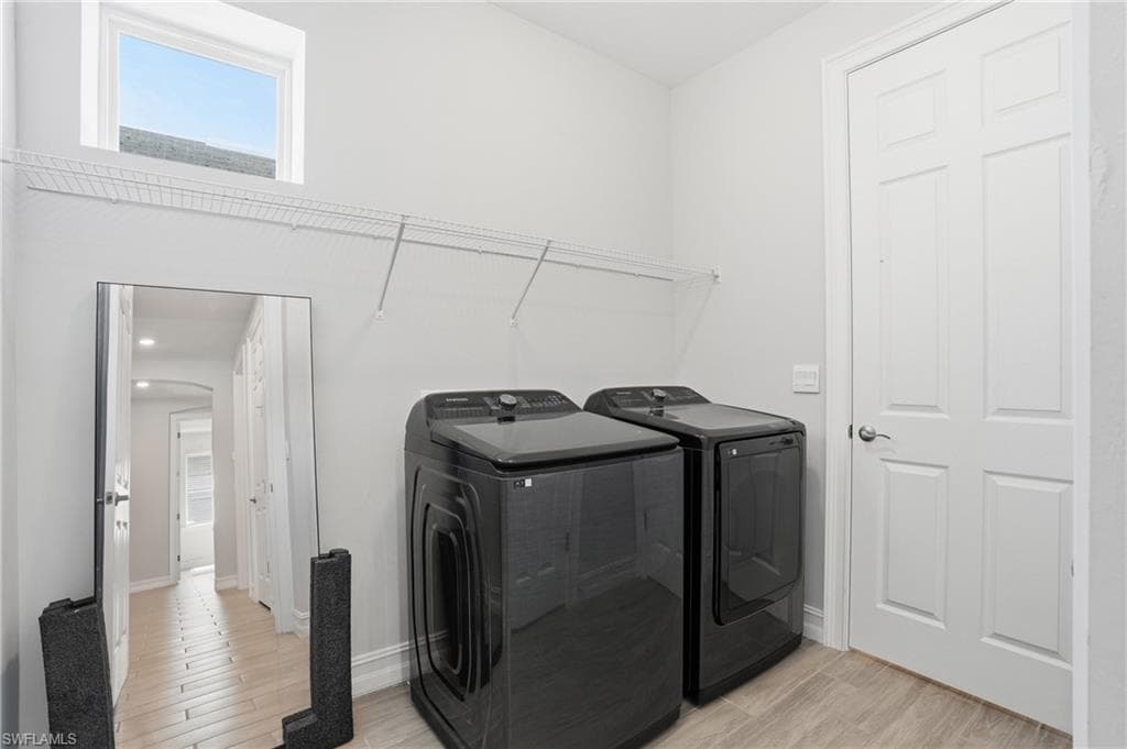 28040 Seasons Tide AVE-41