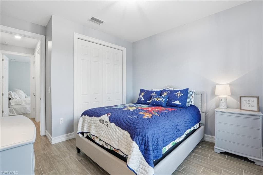 28040 Seasons Tide AVE-19