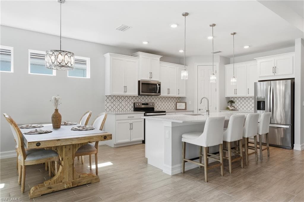28040 Seasons Tide AVE-4