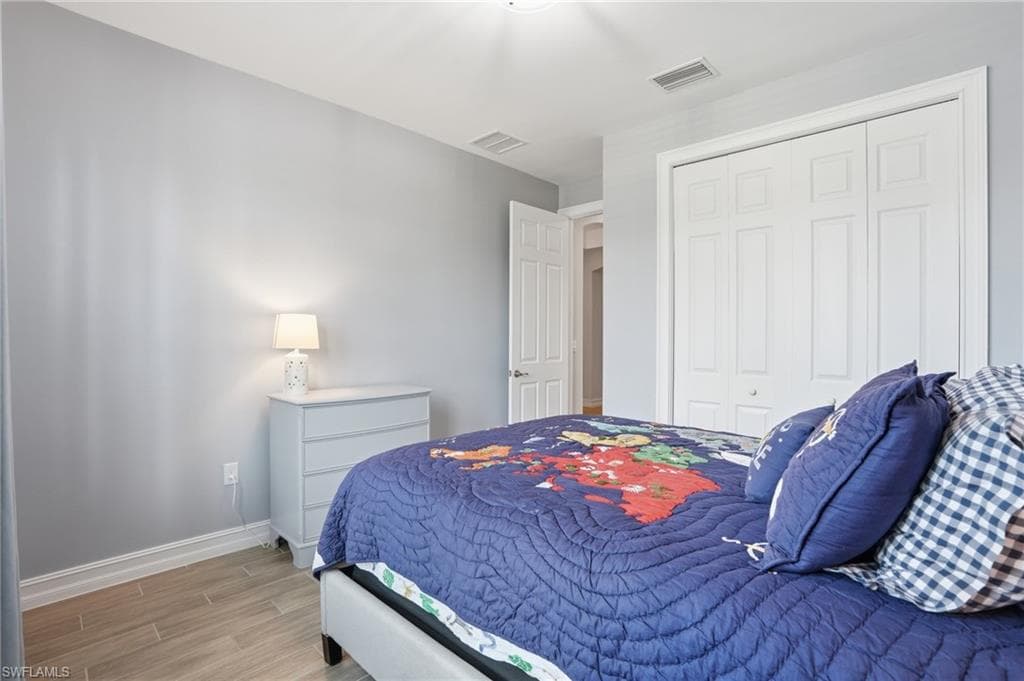 28040 Seasons Tide AVE-21