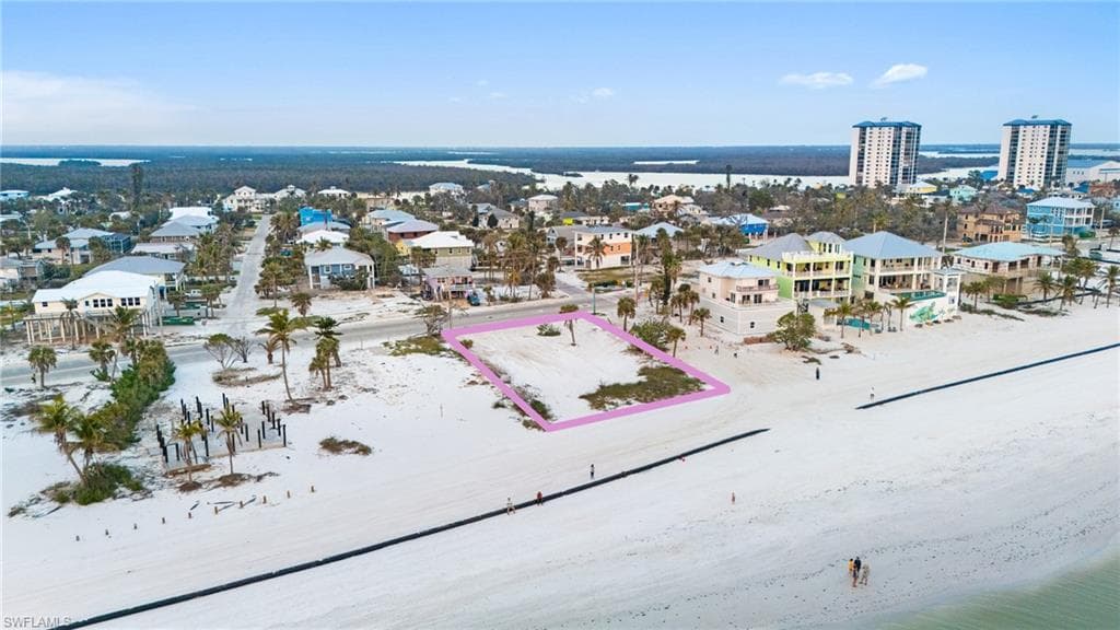 4050 Estero BLVD-10