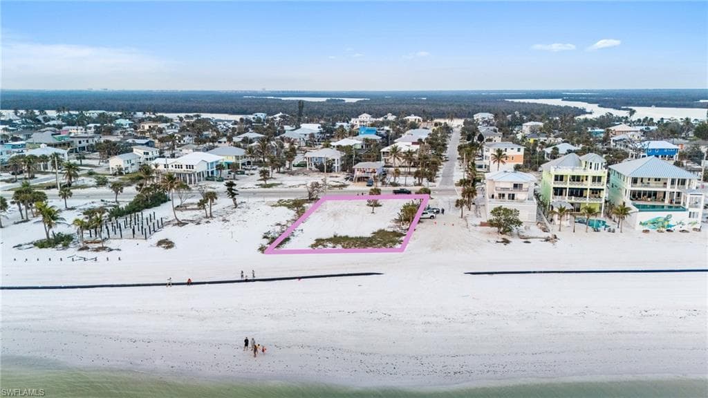 4050 Estero BLVD-11
