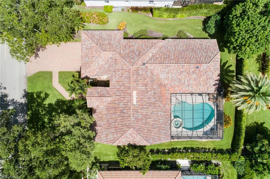196 Monterey DR-17