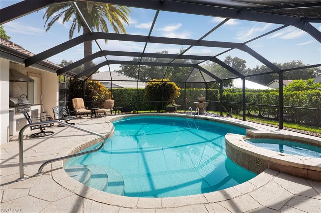 196 Monterey DR-14