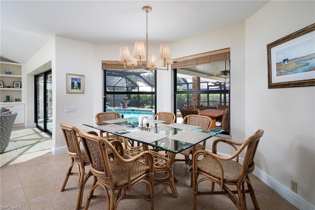 196 Monterey DR-19