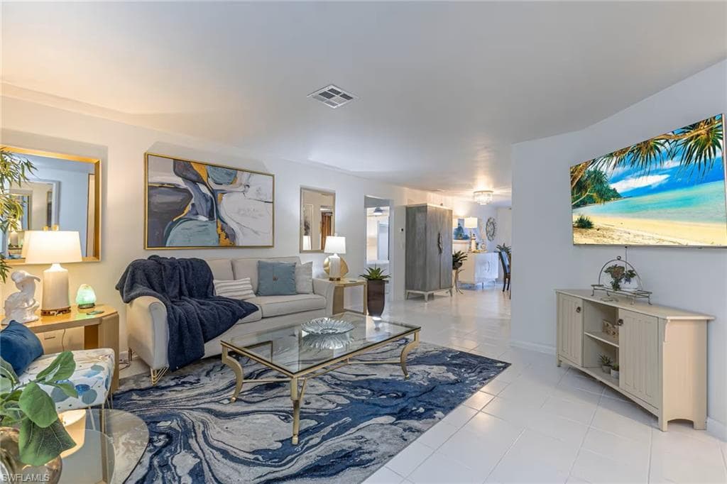3511 Caloosa ST-11
