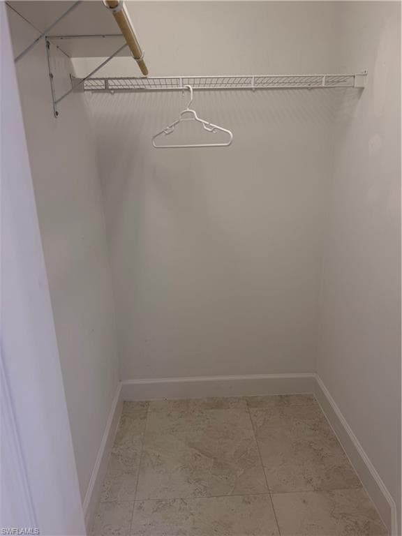 5332 Whitten DR 43-27