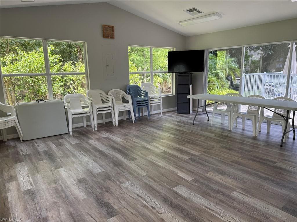 5332 Whitten DR 43-41