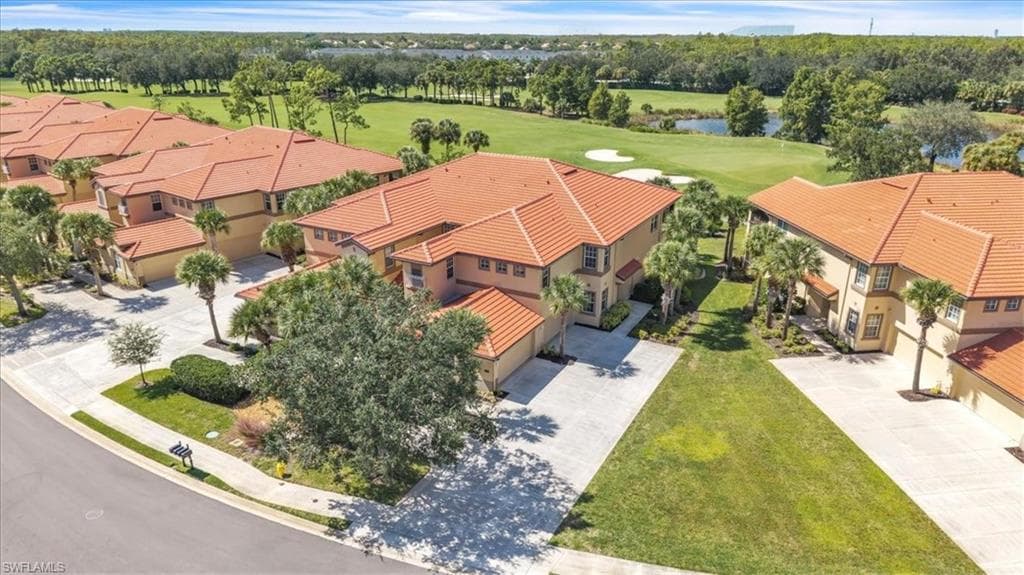 9276 Aviano DR 202-2