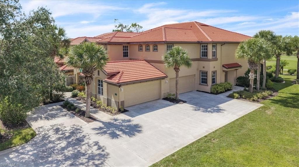 9276 Aviano DR 202-3