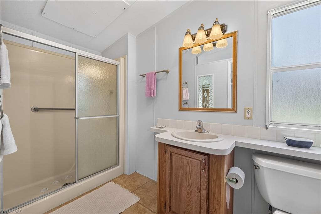 10451 Wales LOOP-11