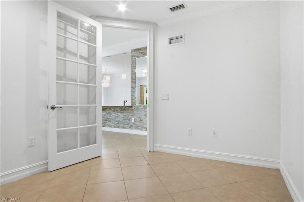 28090 Sosta LN 2-12