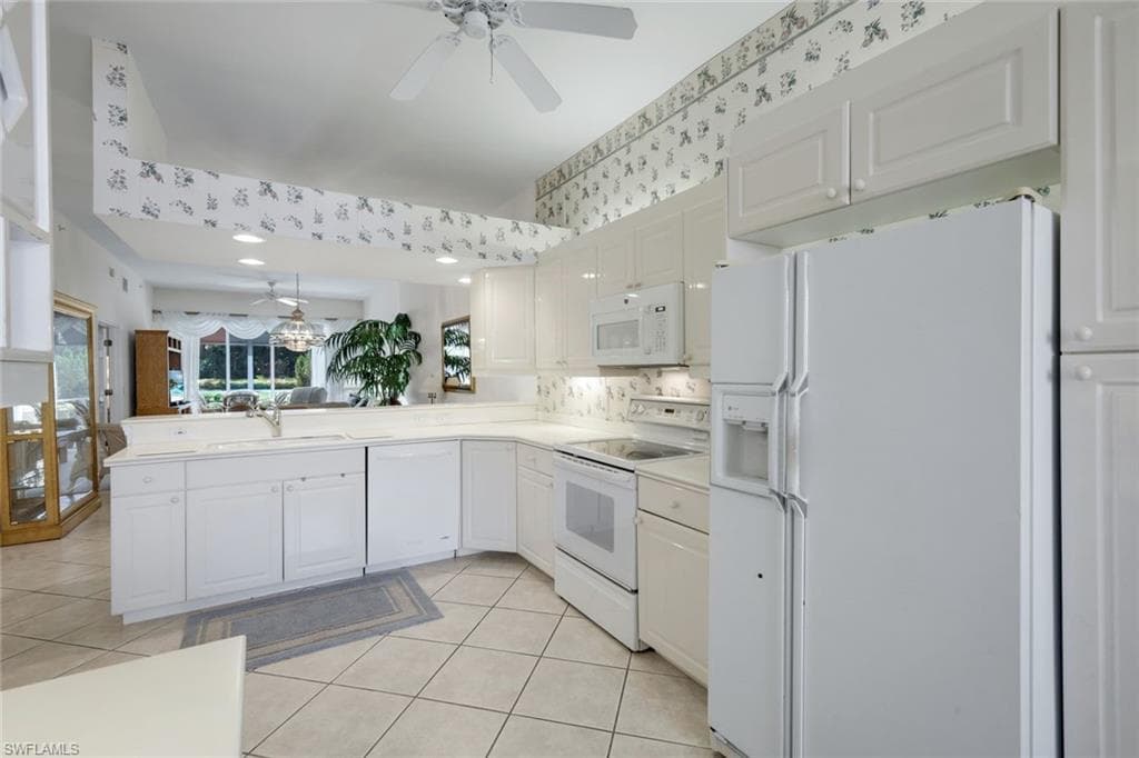 2036 Cascades DR 7-12
