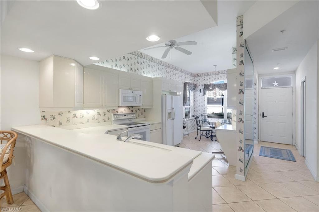 2036 Cascades DR 7-14