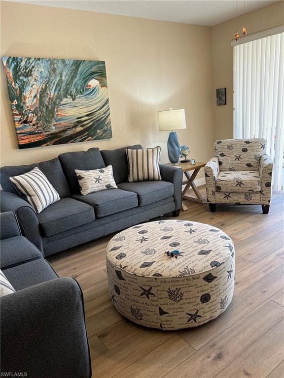 3245 Cypress Glen WAY 504-1