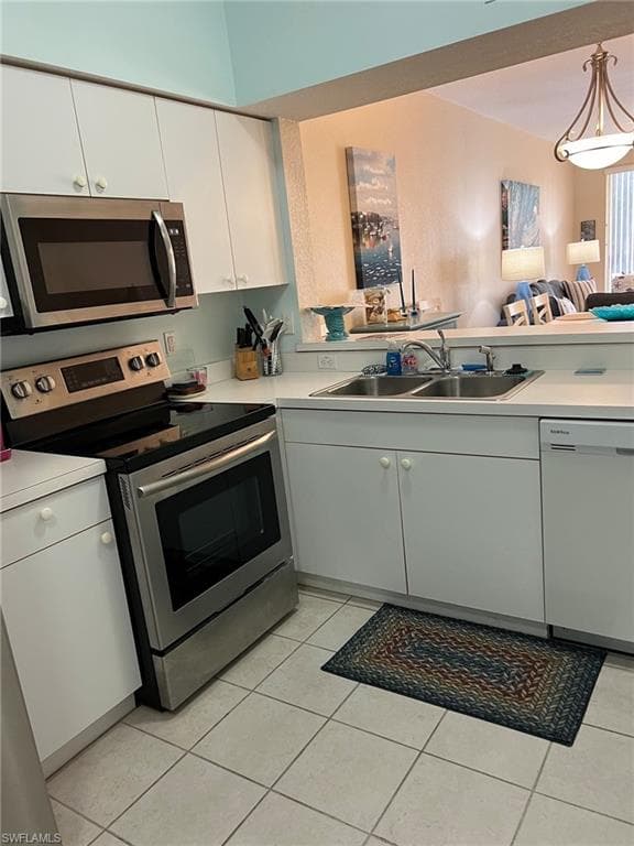3245 Cypress Glen WAY 504-4