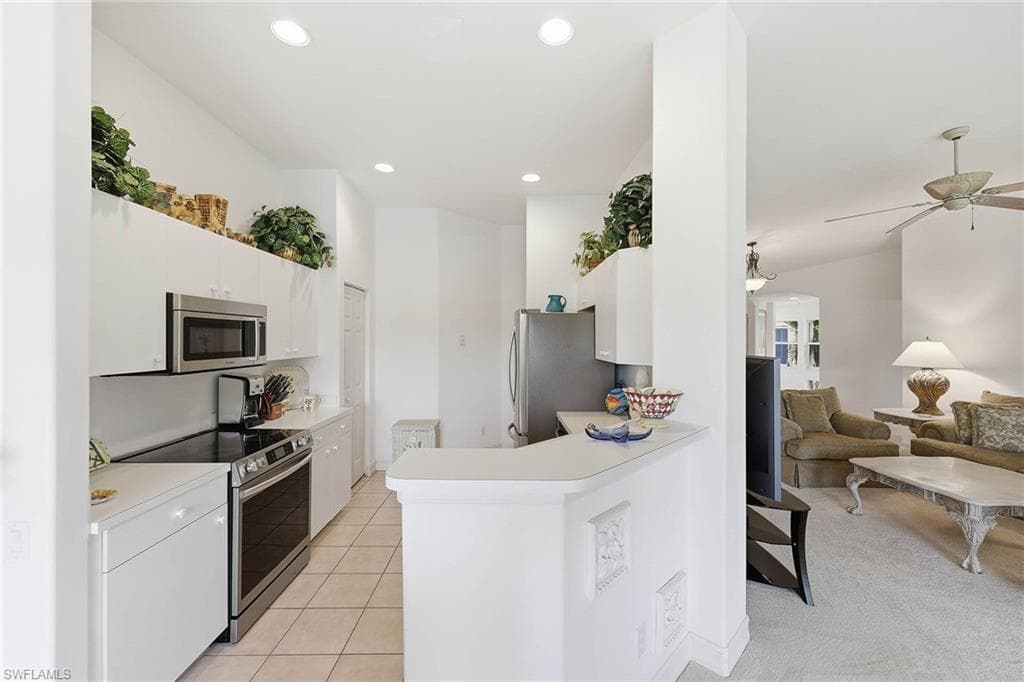 866 Carrick Bend CIR 202-9