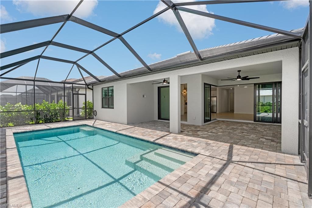 2104 Freemont WAY-10