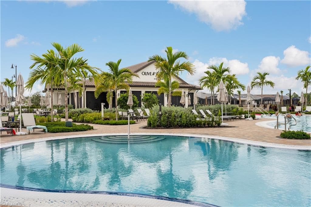 2104 Freemont WAY-21