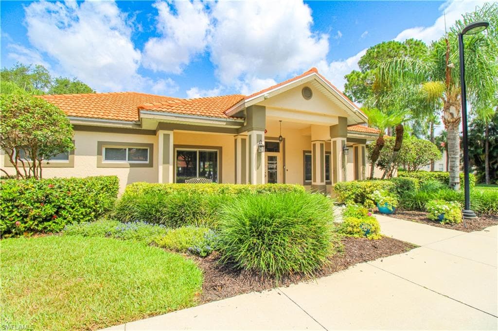 225 Robin Hood CIR 203-47