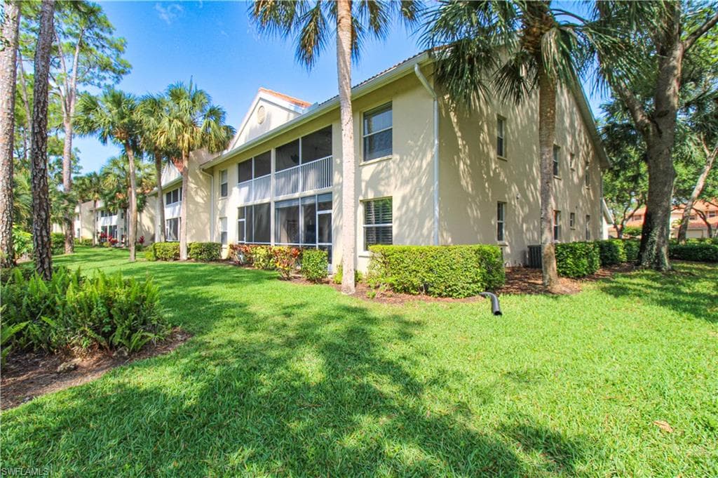 225 Robin Hood CIR 203-3