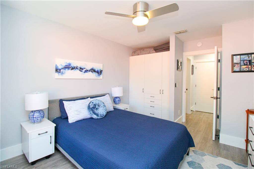 225 Robin Hood CIR 203-28