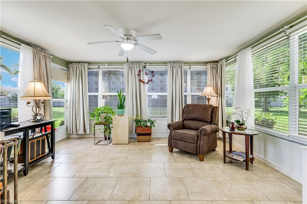 7079 Cedarhurst DR-20