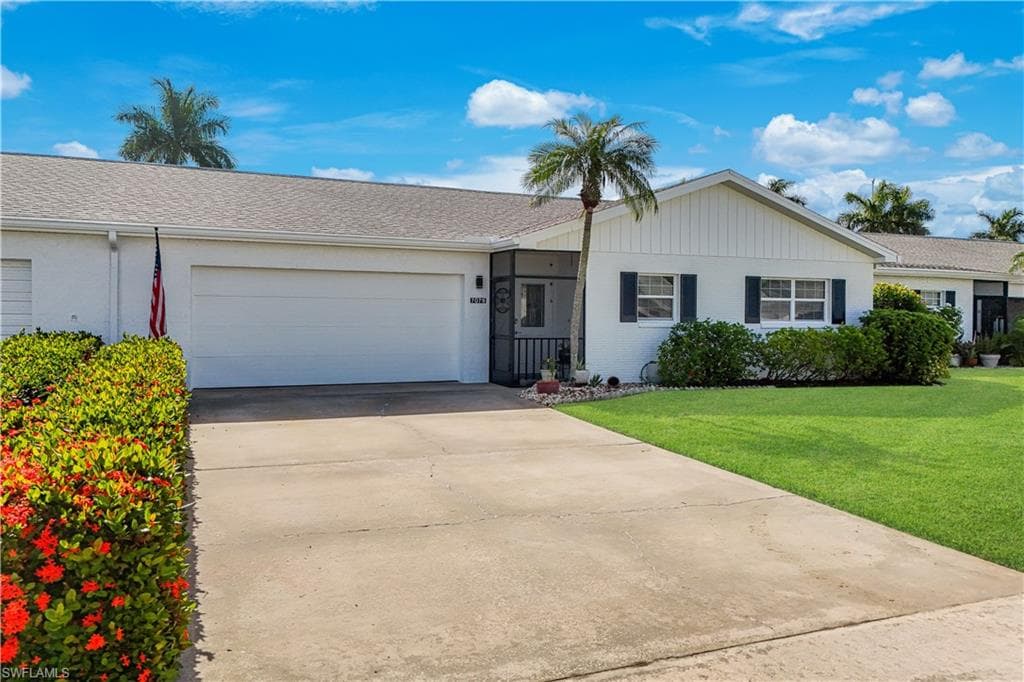 7079 Cedarhurst DR-30