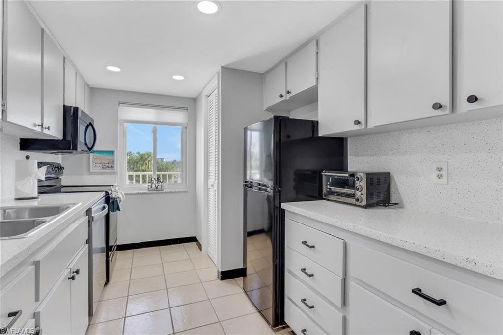 7400 Estero BLVD 214-6