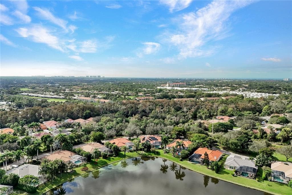 9411 Cedar Creek DR-26