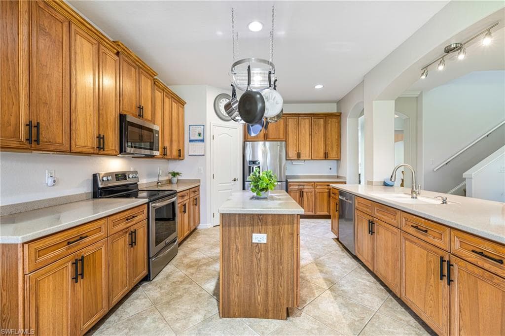 12926 Village Gate CT-9