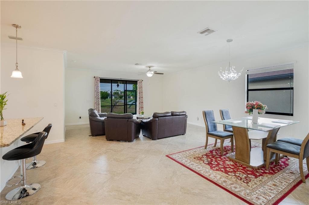 9215 Shadow Oak LN-7