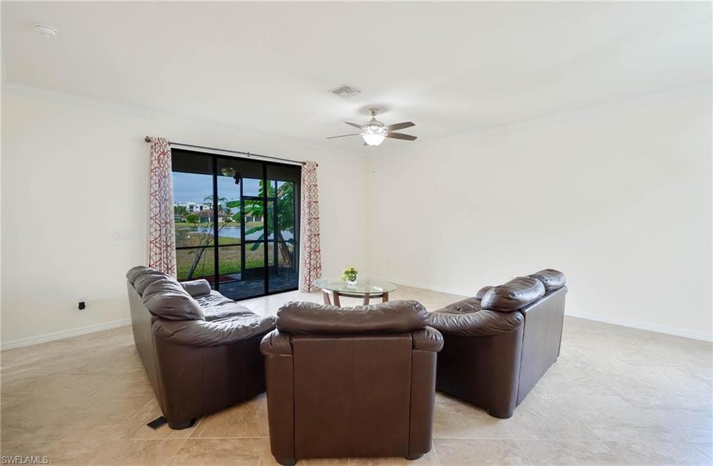 9215 Shadow Oak LN-8