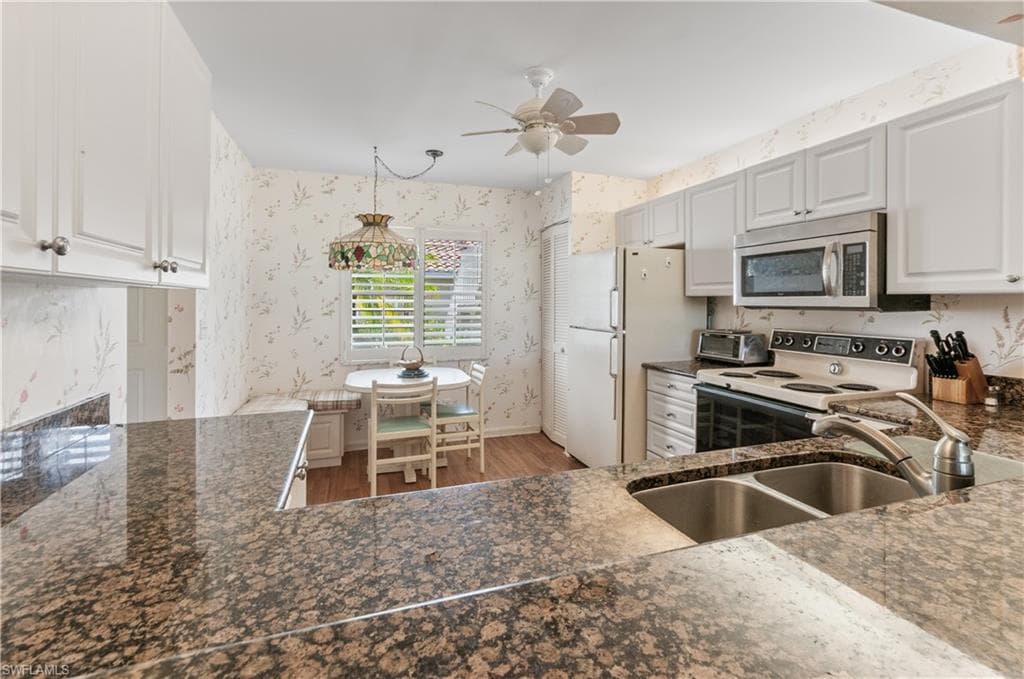 5916 Cranbrook WAY G102-4