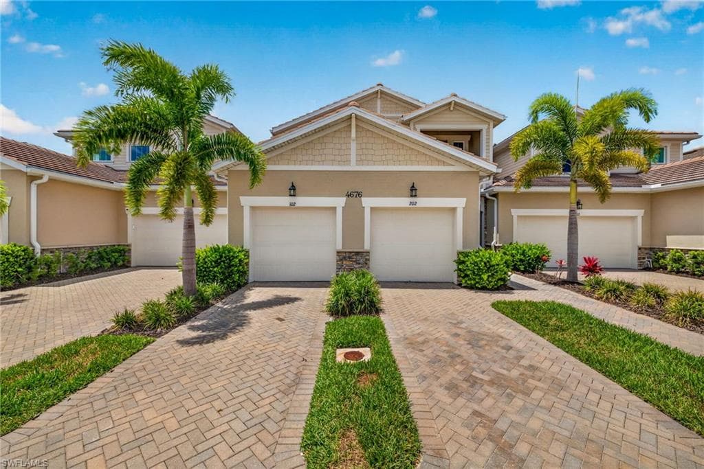 4676 Arboretum CIR 102-26