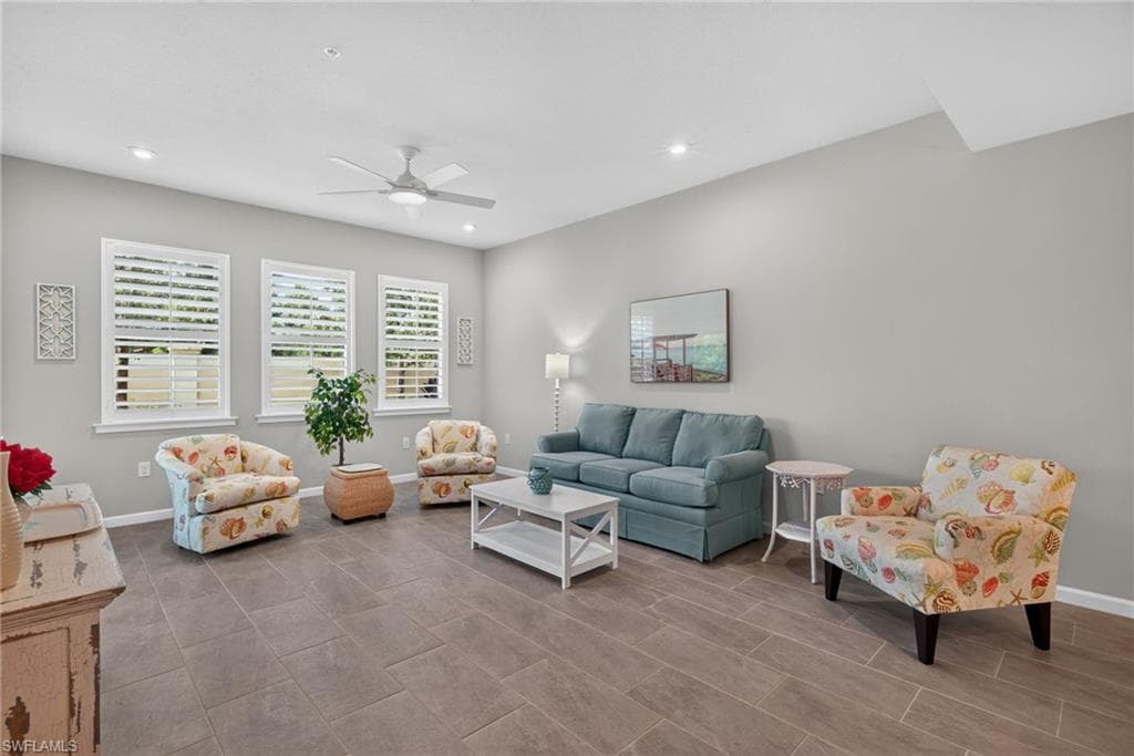 4676 Arboretum CIR 102-3