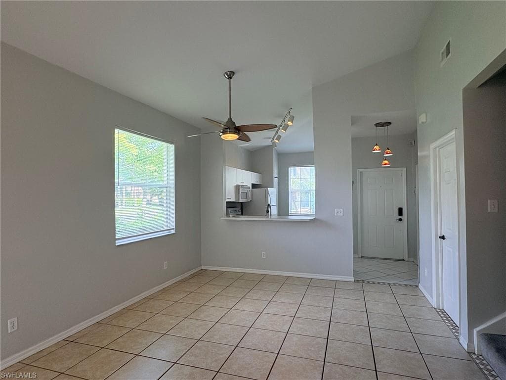 3619 Pine Oak CIR 108-5