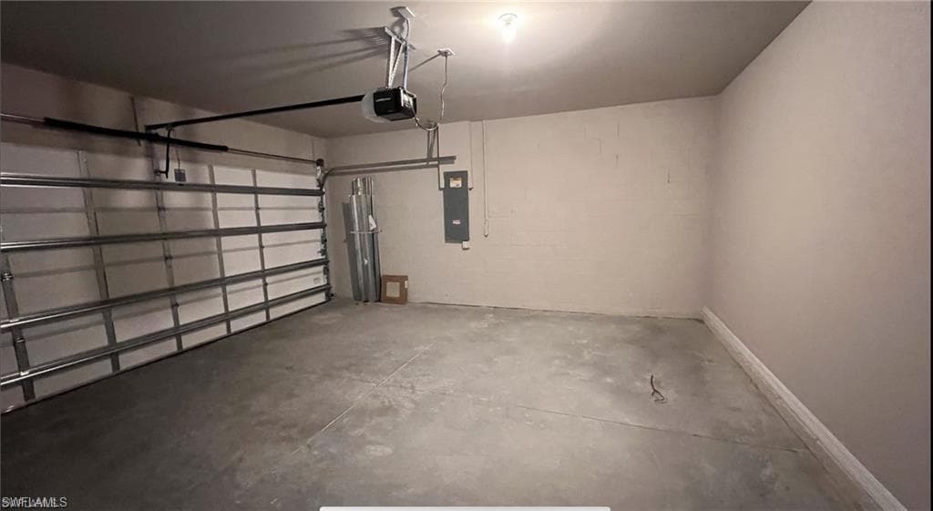 18509 Cronin Sand LN-11