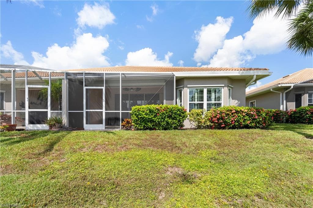 23104 Coconut Shores DR-34