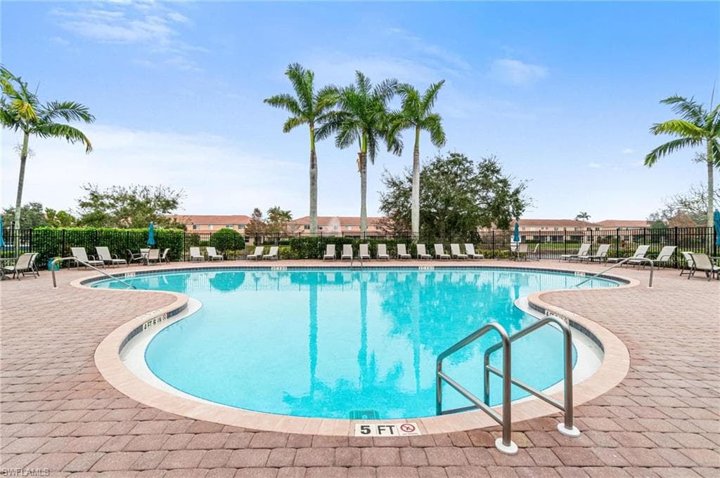 17533 Laurel Grove CT-14
