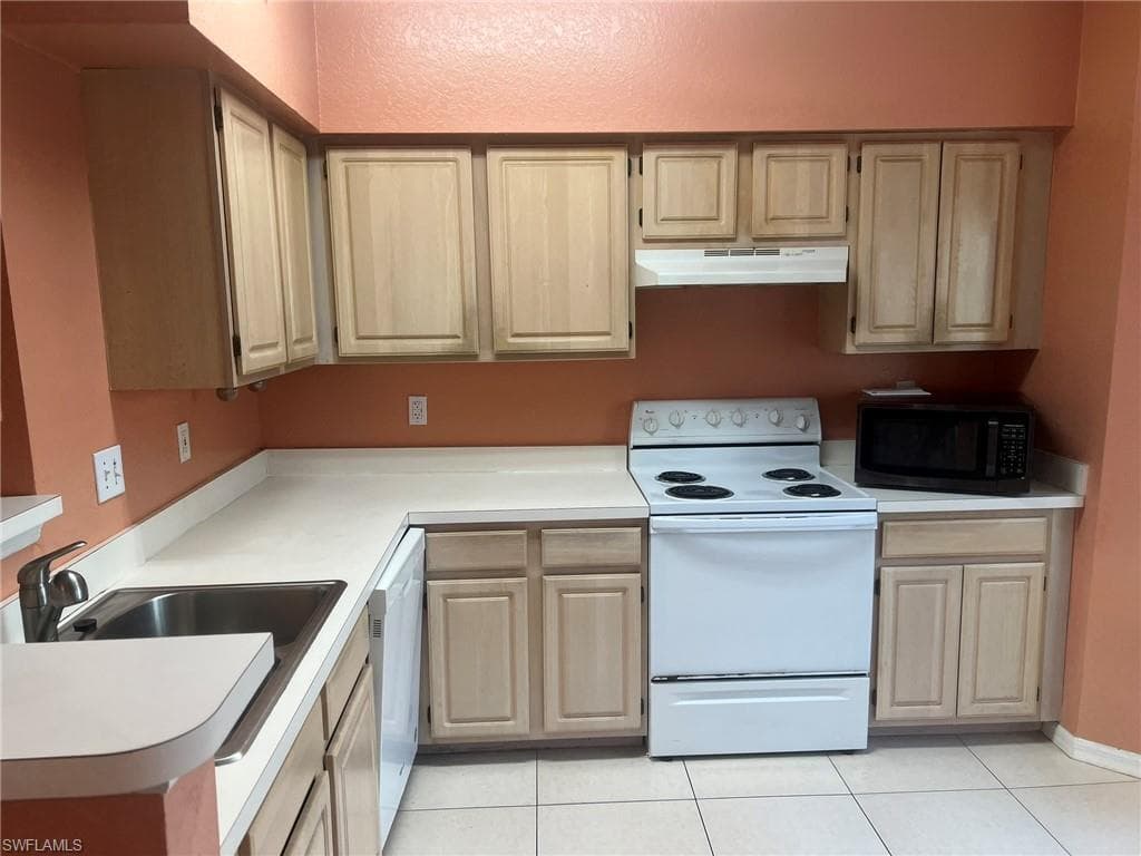 23580 Walden Center DR 210-6