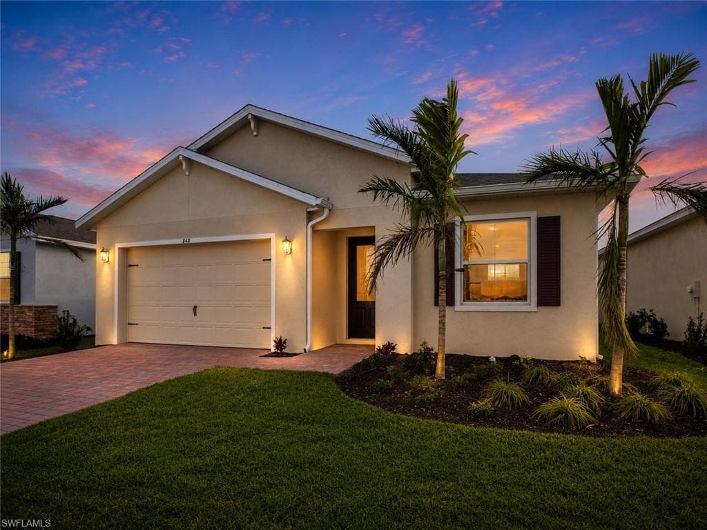 848 Heather Lake AVE-1