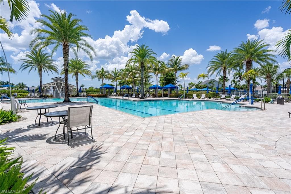 10779 Manatee Key LN-26