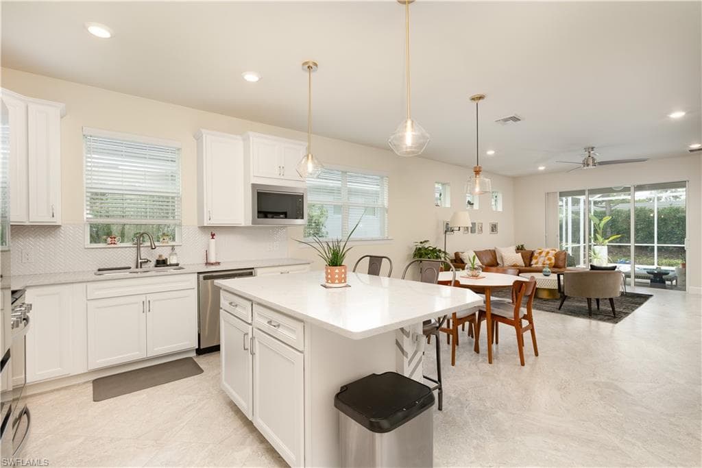 10779 Manatee Key LN-7
