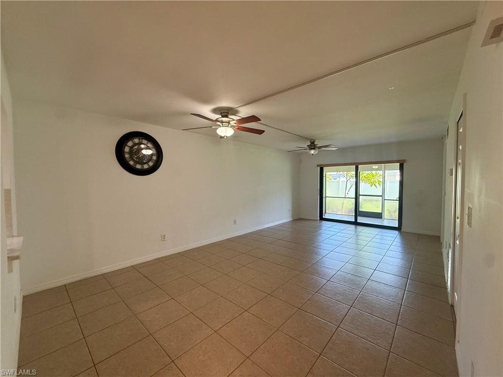 1429 Cape Coral PKWY W 5-7