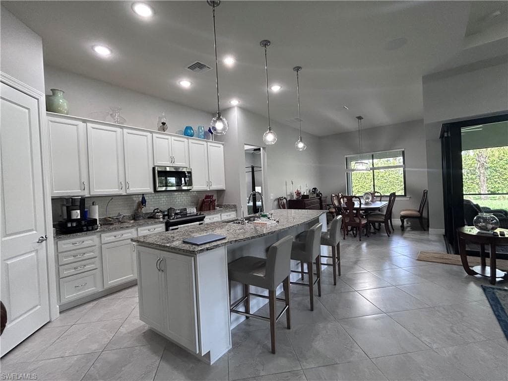 4930 Seton WAY-9