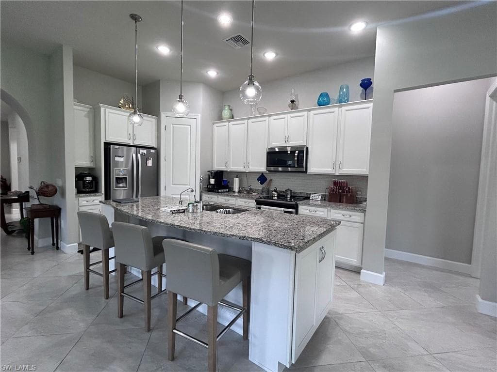 4930 Seton WAY-10