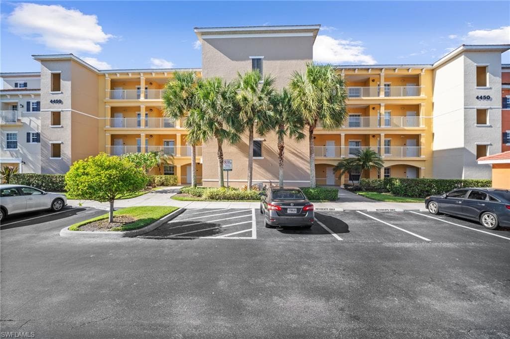 4450 Botanical Place CIR 6-1