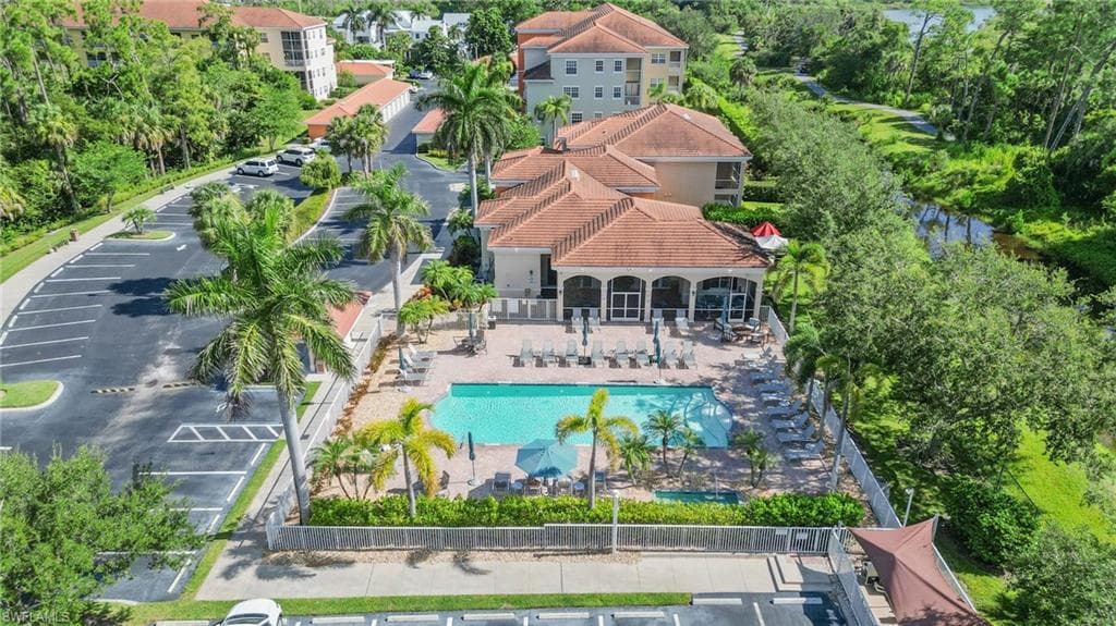 4450 Botanical Place CIR 6-18